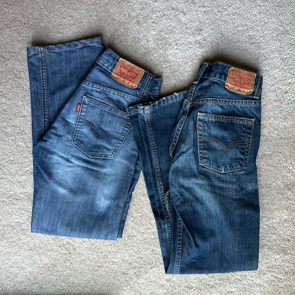Boys Levi’s blue jeans